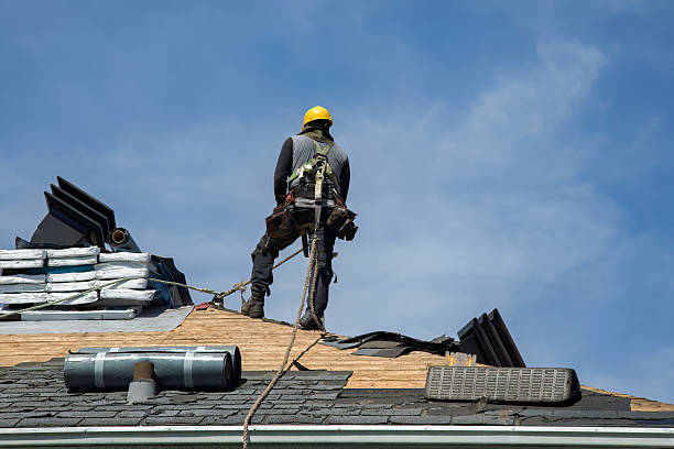 Professional Roofing technician working in Burton, OH